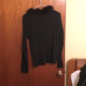 Fiorlini International Sweaters - Pretty Sweater NEW Fiorlini International Sweaters - Pretty Sweater NEW